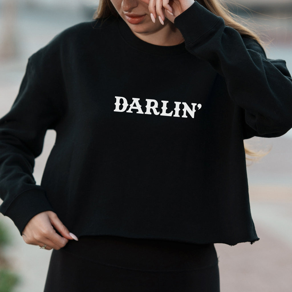 Darlin’ Western Graphic Text in Vintage Rodeo Font – Vintage Crop Sweatshirt