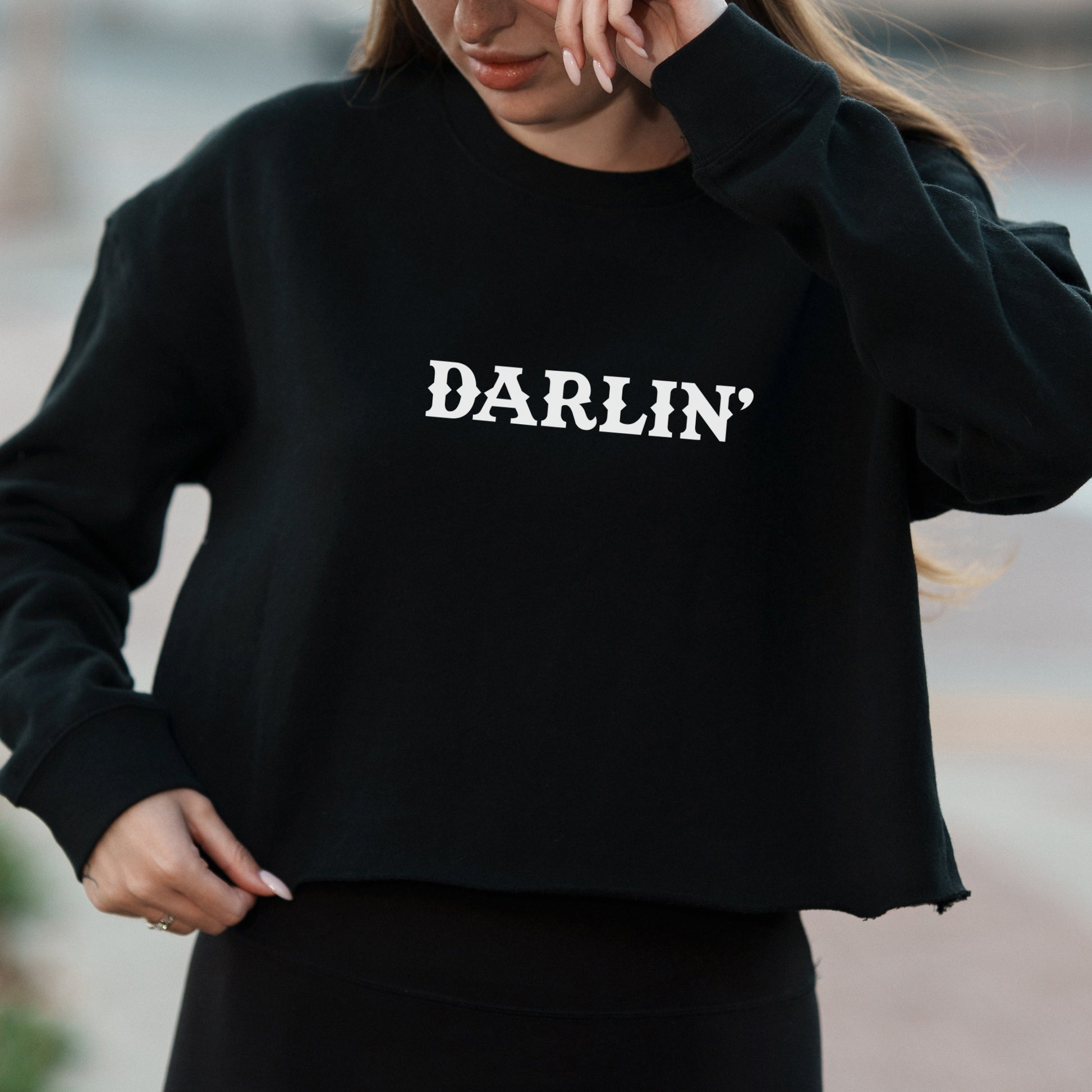 Darlin’ Western Graphic Text in Vintage Rodeo Font – Vintage Crop Sweatshirt