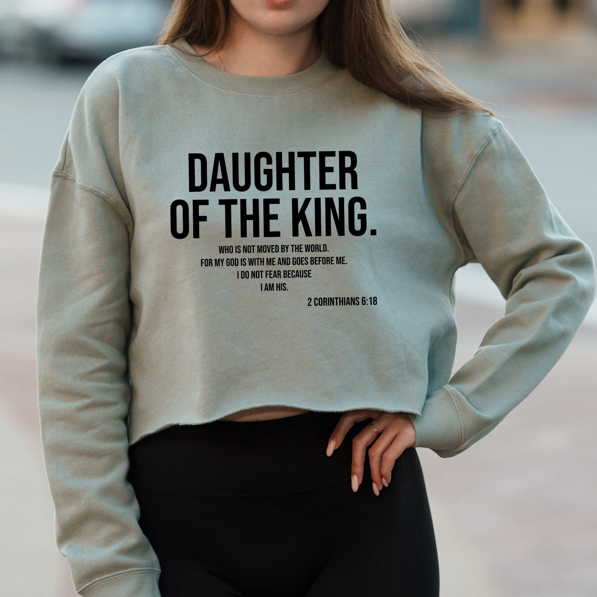 Daughter of the King Text Graphic with Christian Faith Message – Vintage Crop Sweatshirt