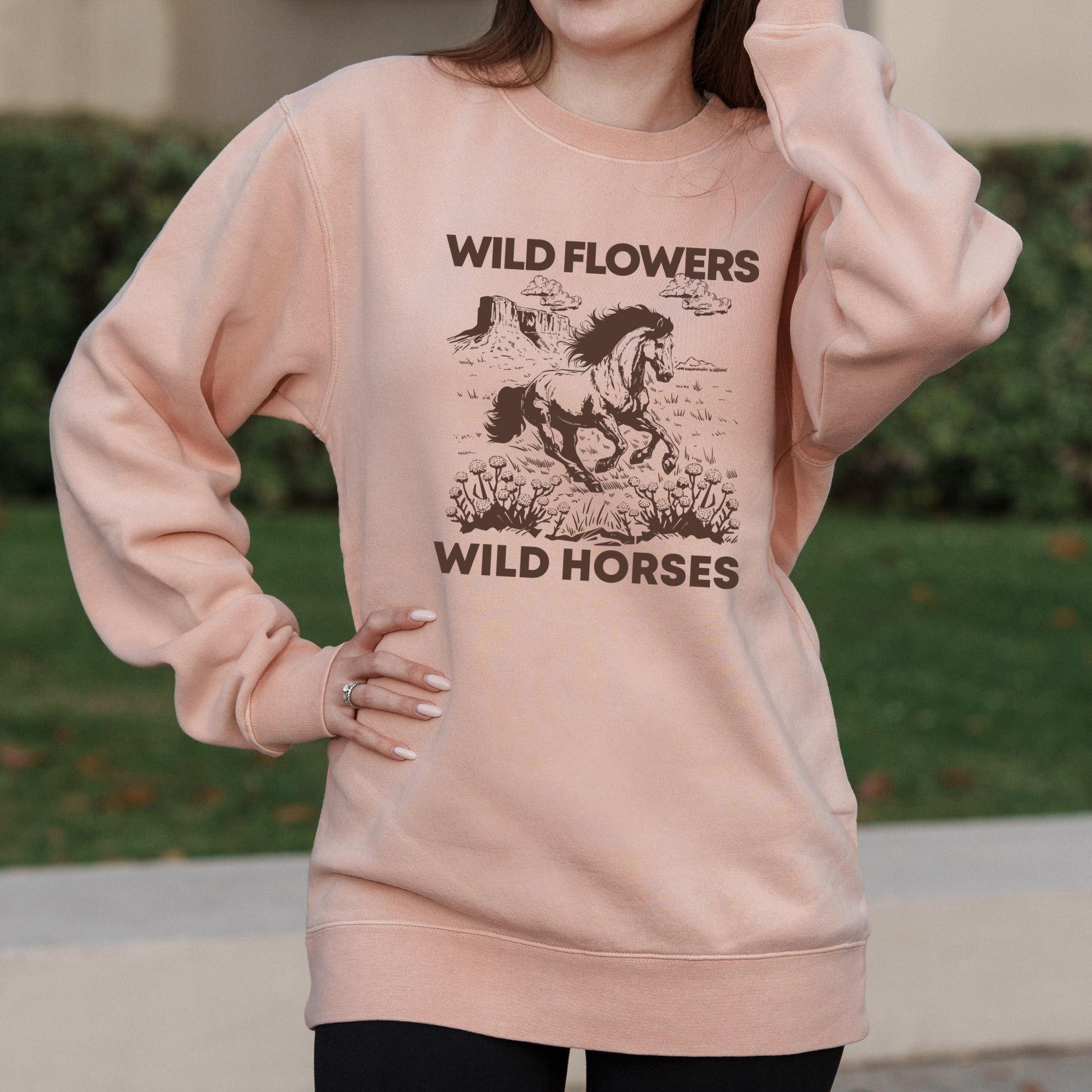 Wild Horses and Wildflowers Graphic with Western Aesthetic – Pigment Crewneck Sweatshirt